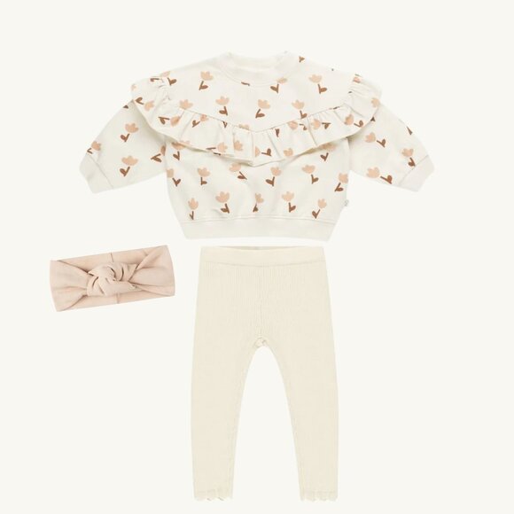 NWT - Quincy Mae tulips set